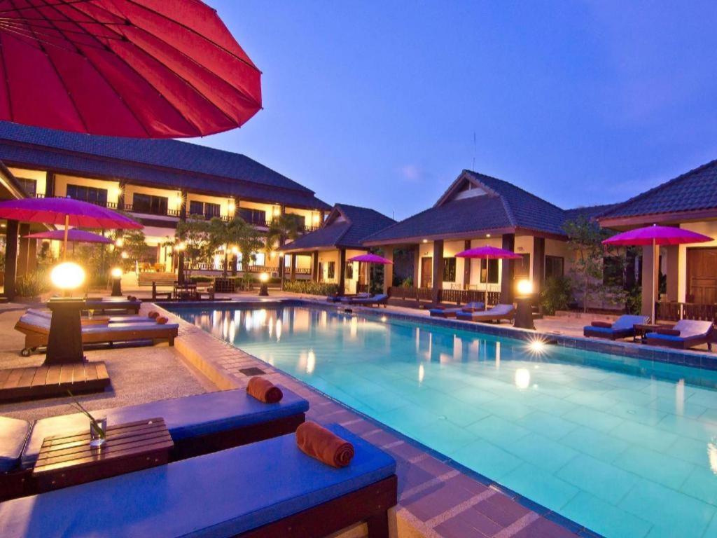 Rose Bay Resort Pattaya Dış mekan fotoğraf