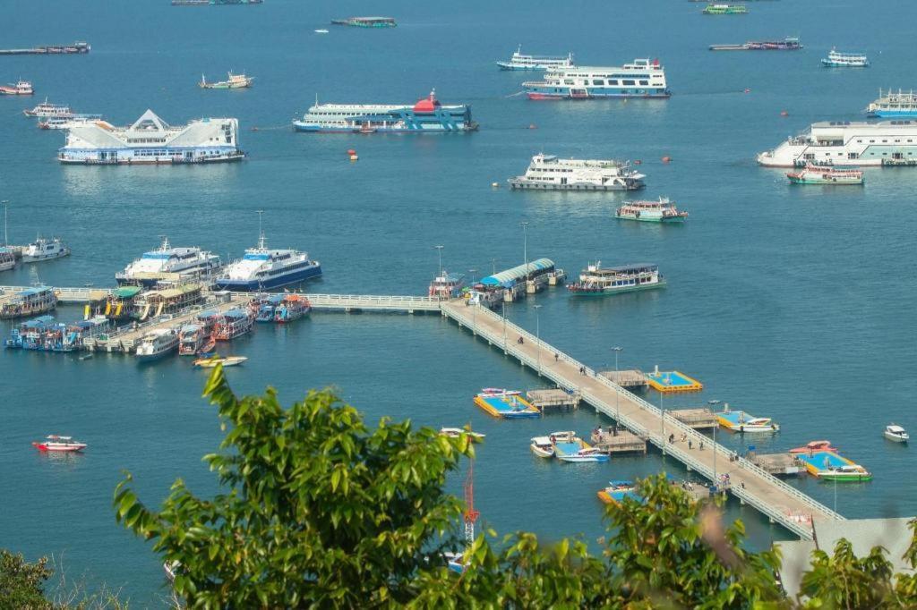 Rose Bay Resort Pattaya Dış mekan fotoğraf