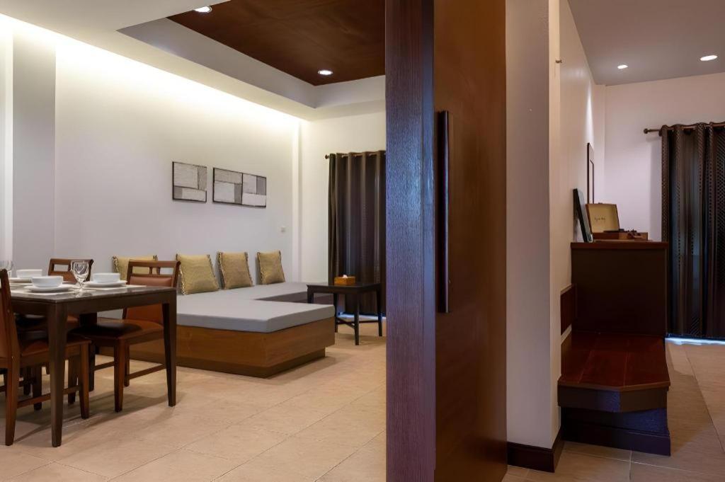Rose Bay Resort Pattaya Dış mekan fotoğraf