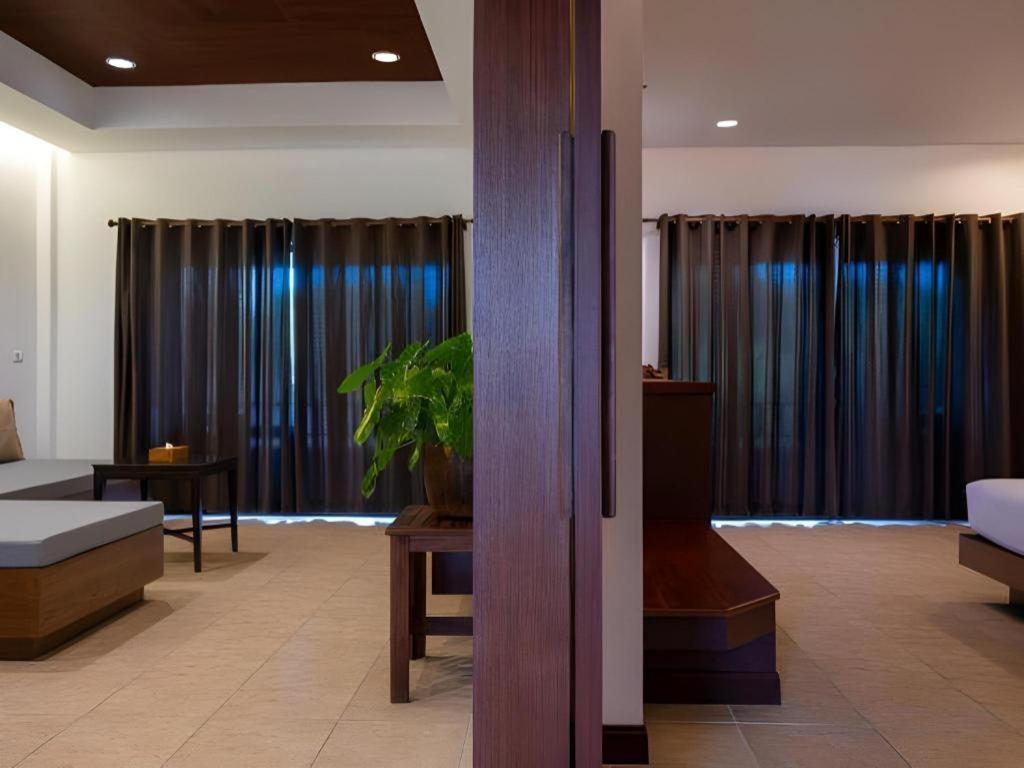 Rose Bay Resort Pattaya Dış mekan fotoğraf